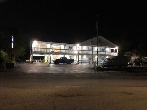 Travelodge by Wyndham Cape Cod Area - image 7