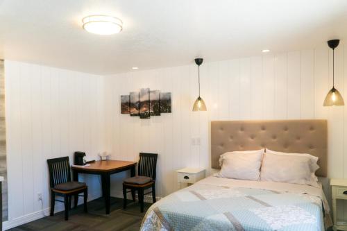 Steppingstone Inn and Cottages at Bryce Canyon in ทรอปิค