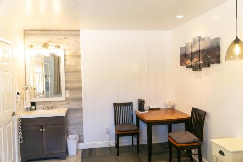 Steppingstone Inn and Cottages at Bryce Canyon - 편의 시설/서비스