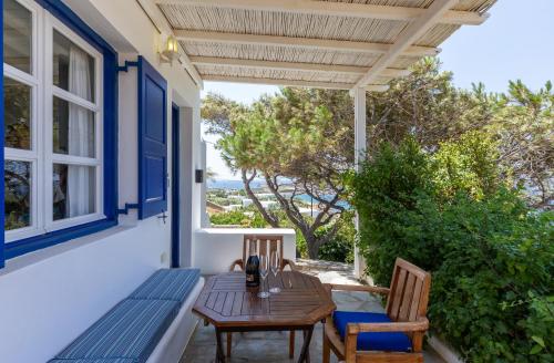  Mykonos Scorpion Beachfront Suite in Platis Gialos
