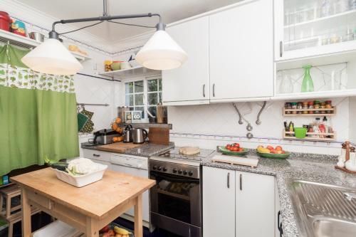 Magnólia Beach House - Cascais (Magnolia Beach House - Cascais) in Alcabideche