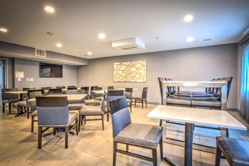 Best Western Plus Media Center Inn & Suites in Burbank, USA