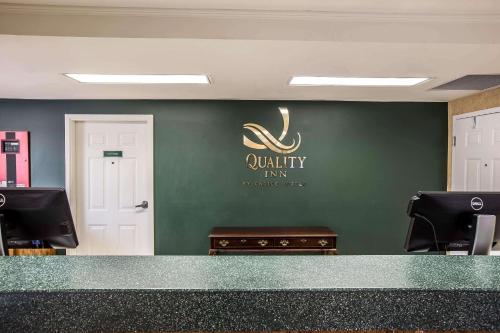 Quality Inn Kingsport South - 로비