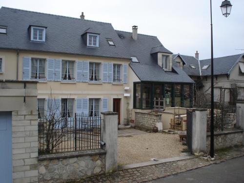 Chambres d'hôtes sur la Courtine de Coucy - image 9