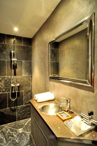 Hotel B Lodge Room Type - Large Superior Double Room - Ground Floor