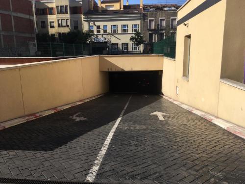 INSIDEHOME Valladolid Centro -Hab con baño privado en el centro y OPCION DE PARKING- - main image