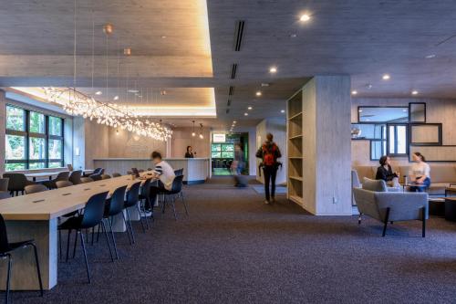 ロビー, Midtown Niseko in ニセコ