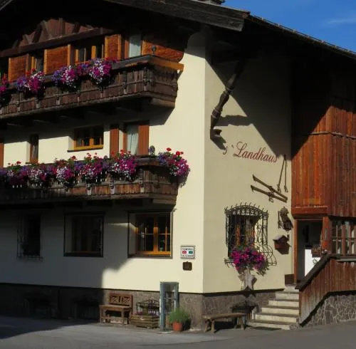 s'Landhaus in Sankt Anton am Arlberg, Österreich