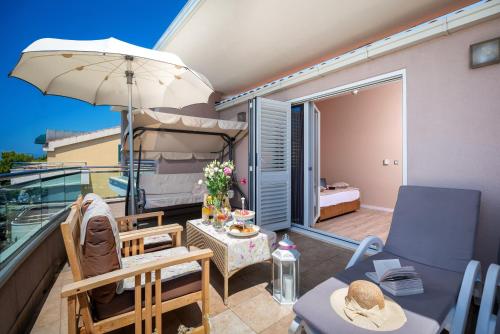 Hotel Maritimo - image 12
