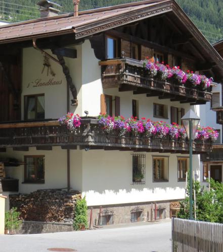 s'Landhaus in Sankt Anton am Arlberg