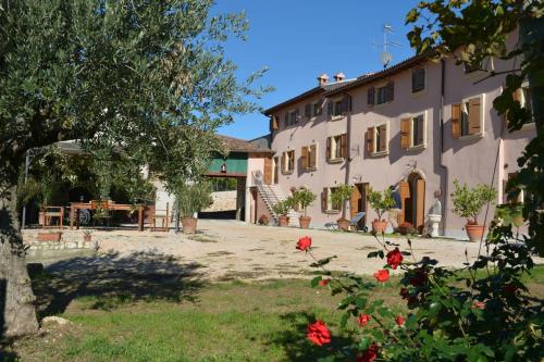 ANTICA CORTE AL MOLINO di Roberto Mazzi Winery- Adults Only 4