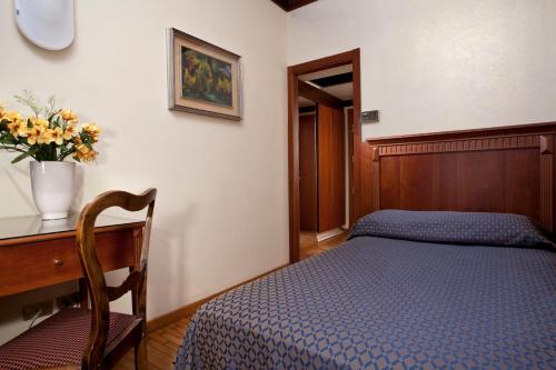 Hotel Bellevue - image 4