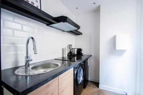 Dreamyflat - Eiffel tower - image 8