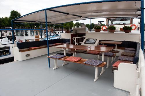 Hotelboat Sarah - image 10