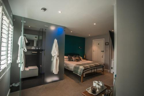 1 double bed