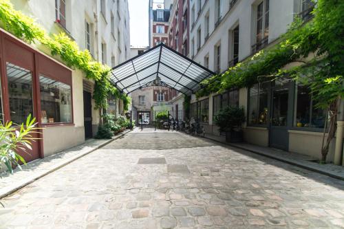 Dreamyflat - Bastille - image 13