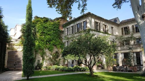 La Divine Comédie-Suites Deluxe - Chambre d'hôtes - Avignon