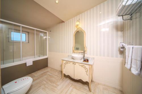  Elegance Residence Istanbul in Istanbul