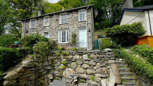 A szálláshely kívülről, One Bron Derw in Dolwyddelan