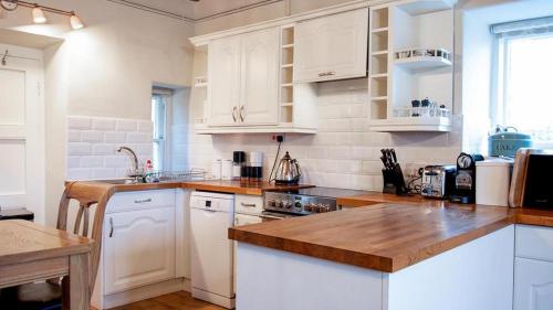 Konyha, One Bron Derw in Dolwyddelan