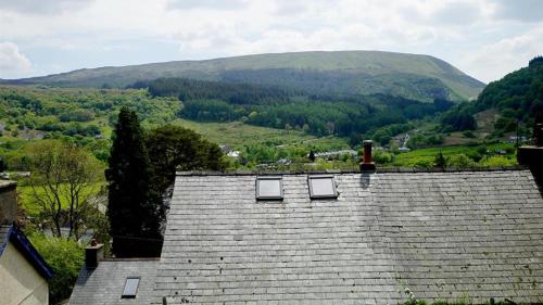 A környék, One Bron Derw in Dolwyddelan