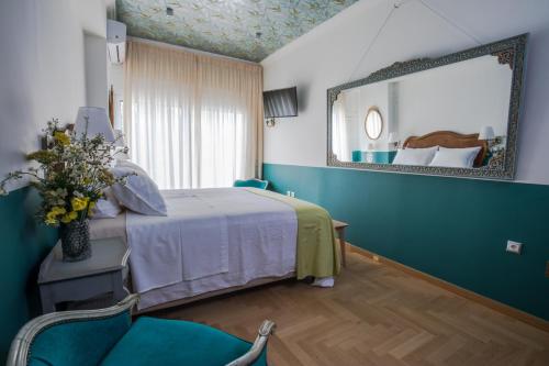 Rastoni Athens Suites near Acropolis at Tsatsou street - image 11