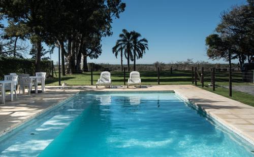 Swimming pool, Hotel Horizonte in San Lorenzo