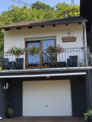 Haus Monika in Saarhölzbach - Apartment - Mettlach