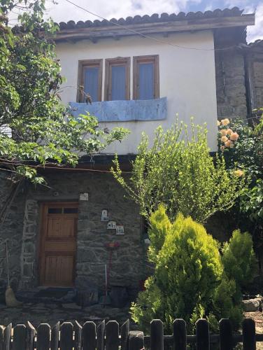  Traditional granite stone house in Agios Germanos