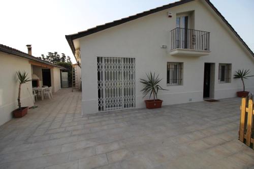 Katana suites beach - image 8