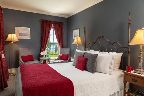 宜人湖賓館 (Inn at Pleasant Lake) in 新倫敦 (NH)