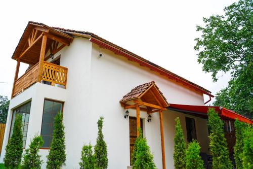 CHALET DILIJAN VILLAS