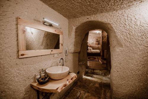 Young Cave Hotelpension, Unterkunft in Ortahisar