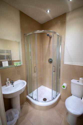 Palmerston Suites - image 3