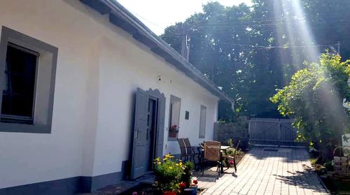  Delfinesház in Badacsonytördemic