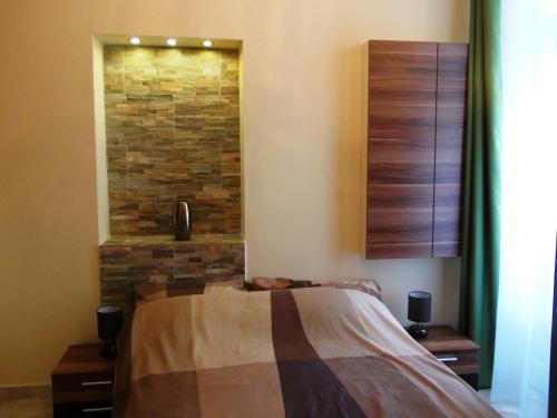 Yellow Home - Luxury Two-Bedroom Apartment with Balcony - 2. Révay köz Budapest 1065 image 4