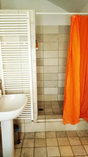 Corte Posta B&B - parcheggio e bagno in camera - ideale per Coppie, Soggiorni di lavoro, Viaggiatori interessati a arte e cultura, Mantua (Foto 4)