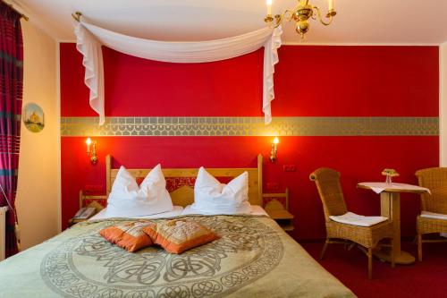 2 twin beds