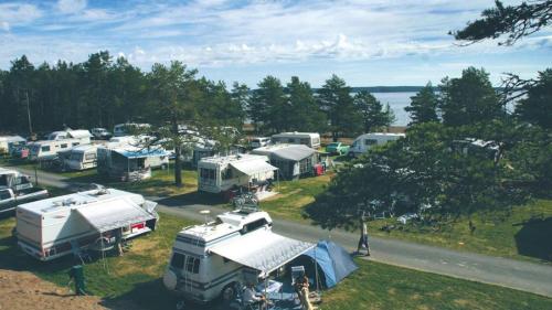 Norrfällsvikens Camping, Stugby & Marina