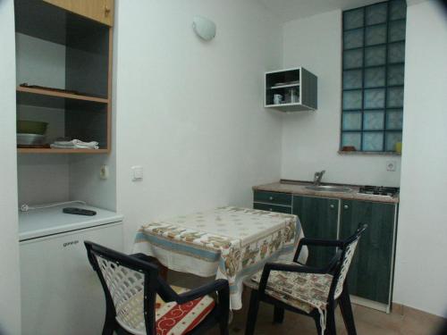 Apartments with a parking space Rovinj - 9701