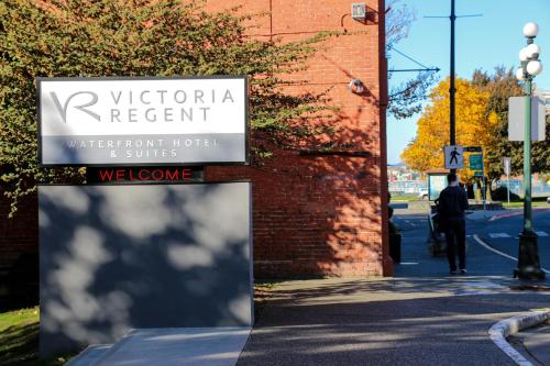 Victoria Regent Waterfront Hotel & Suites