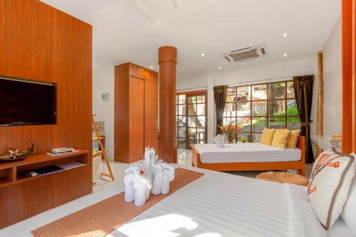 room detail thumbnail 0