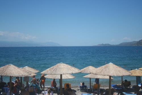  Loutraki 1BD apartment 10m from the beach in Loutraki