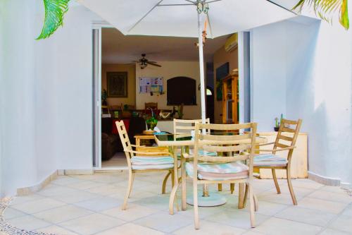 Superior Room E8 Dolce Vita Caribe B&B in Playa del Carmen, Mexico