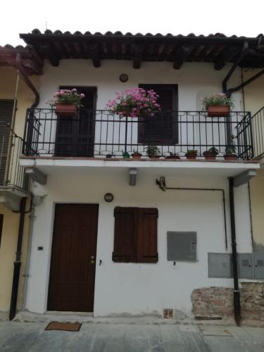 La casa nell'Anfiteatro gîte à louer Caramagna Piemonte