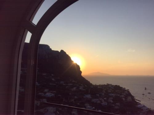 Longano 35, Capri