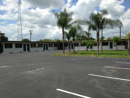 Economy Inn Okeechobee