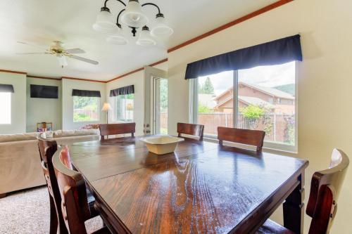 3 Bed 2 Bath Apartment in Leavenworth - main image