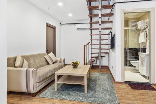 Modern Suites - image 13