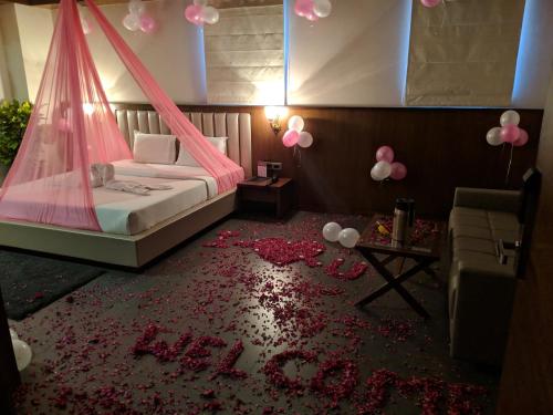 The Orchid Hotel – Ahmedabad, TN